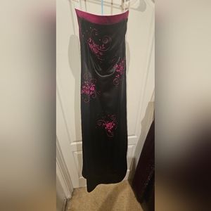 Size 12 Niki by Niki black dress with pink floral accents.